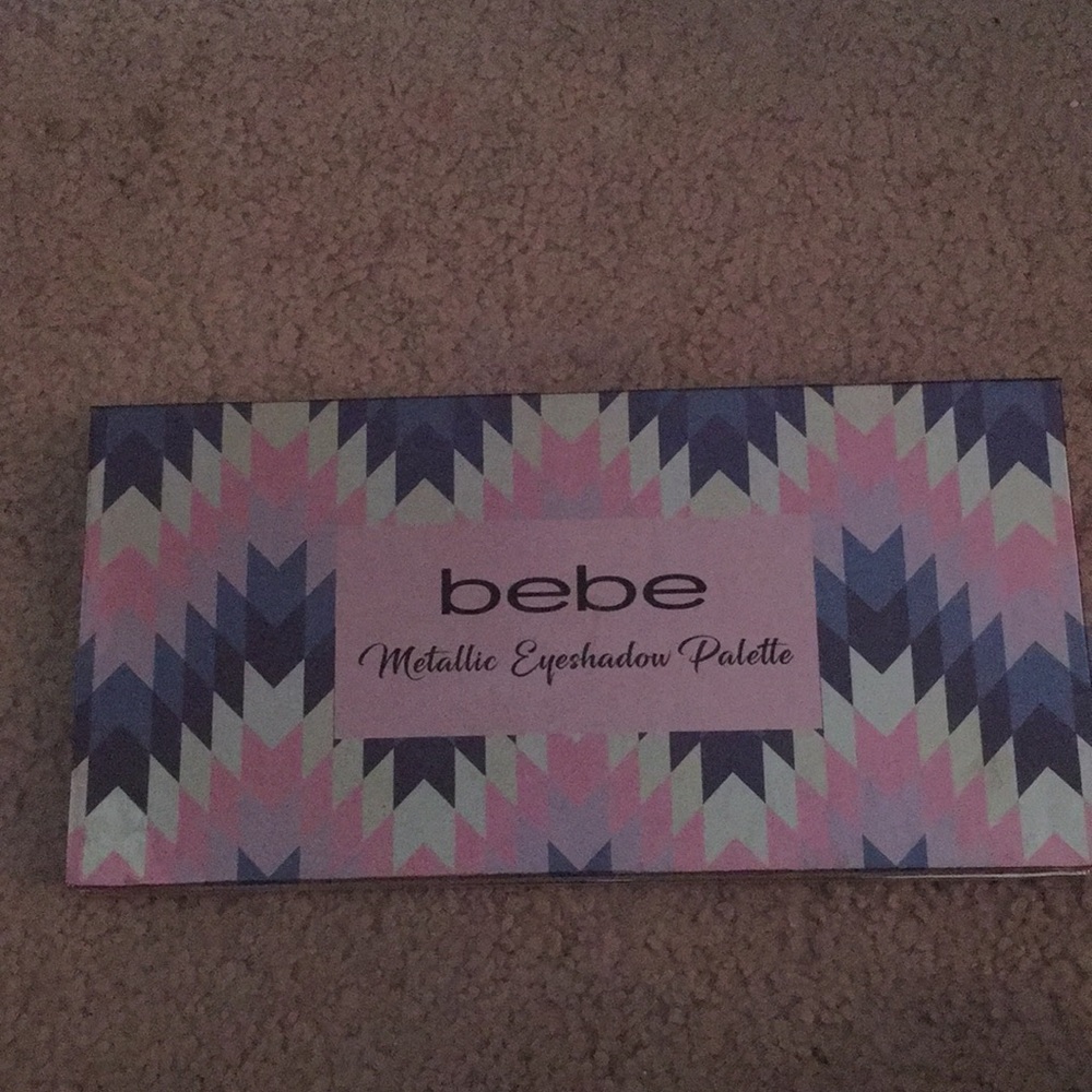 ‼️ Bebe metallic eyeshadow palette ‼️